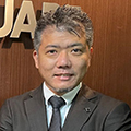 事業統括本部本部長 田代